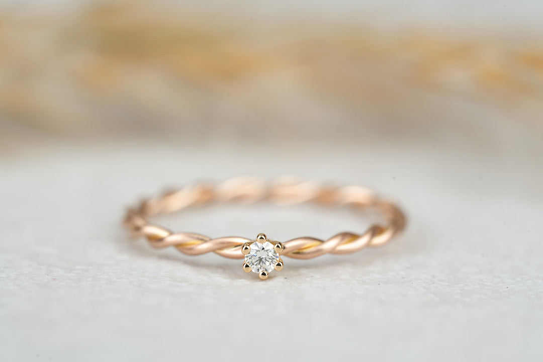 ausgefallener Verlobungsring Milou in Rosegold