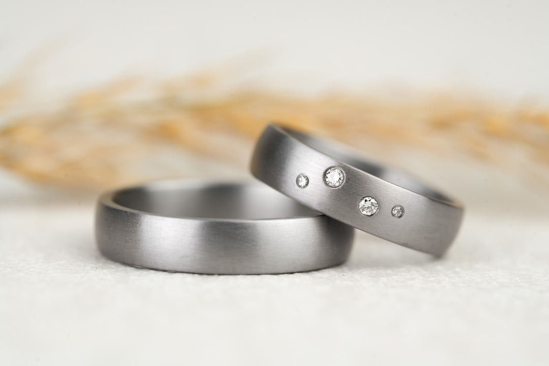 Eheringe Tantal mit Diamanten Sternenhimmel