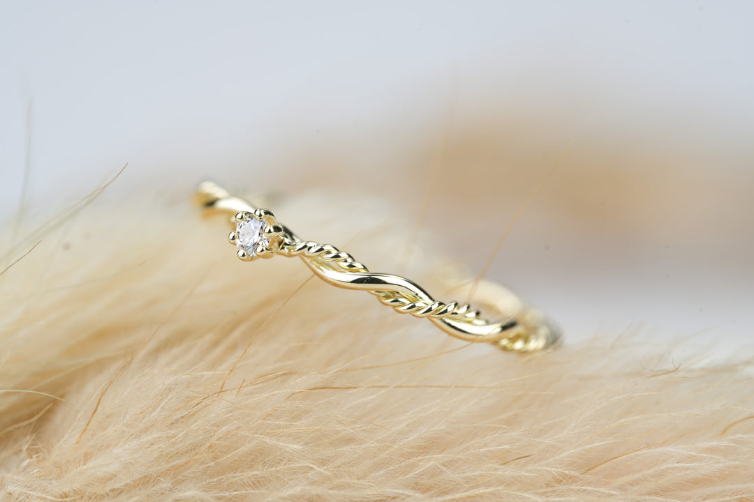 Verlobungsring Gold Filou Vintage mit Diamant