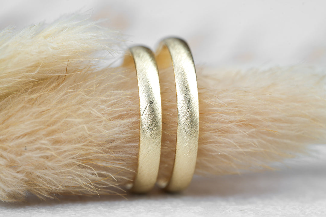 Eheringe Gold Eismatt schräg