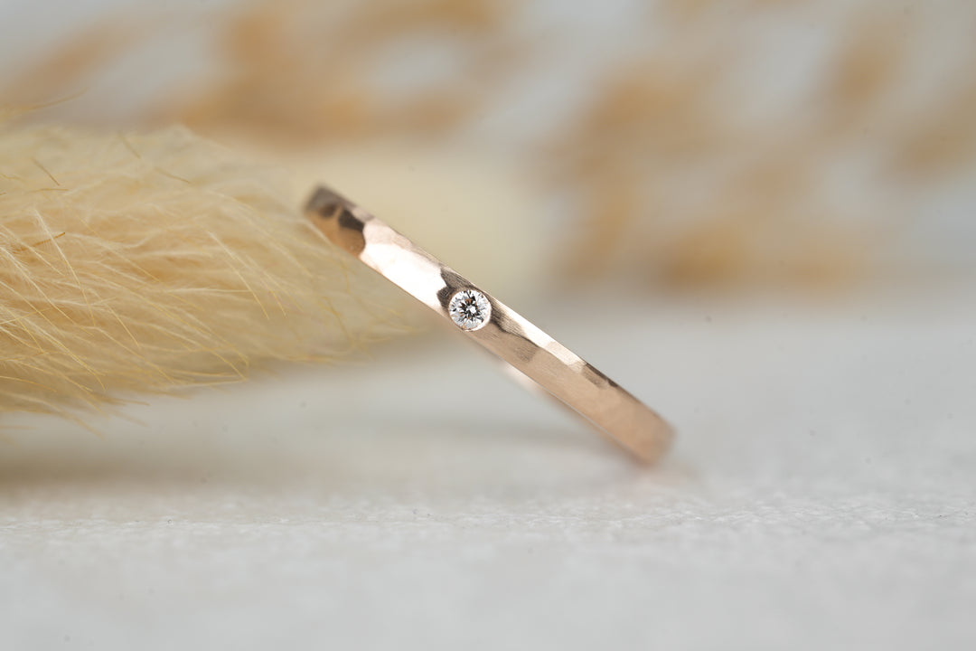 Verlobungsring Rosegold gehämmert