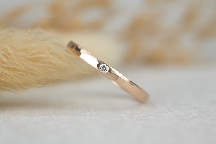 Verlobungsring Rosegold gehämmert