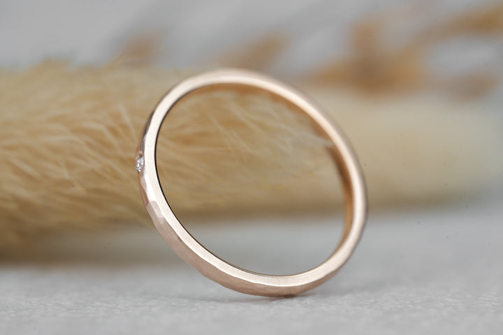 Verlobungsring Rosegold gehämmert