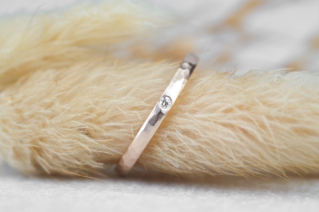 Verlobungsring Rosegold gehämmert