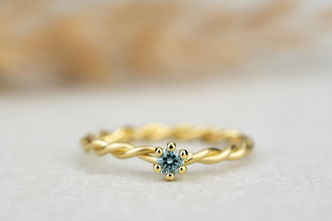Kordelring Lou Gold Gelbgold blauer Diamant